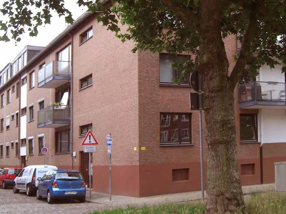 Modernes 1 Zimmer Luxusappartement Kleiner Roland Mit Parkplatz Und Balkon In Bremen Naehe Zentrum Appartamento